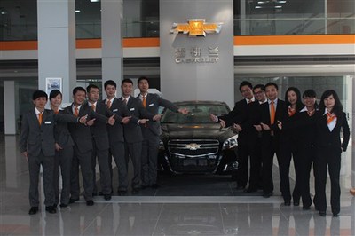 華駿雪佛蘭開業(yè)慶典 購(gòu)車多重禮遇，歡樂(lè)齊分享